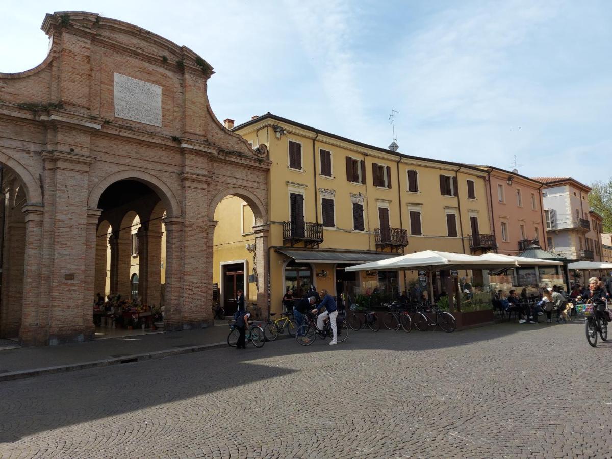 Appartamento In Piazza Cavour Centro Storico 리미니 외부 사진